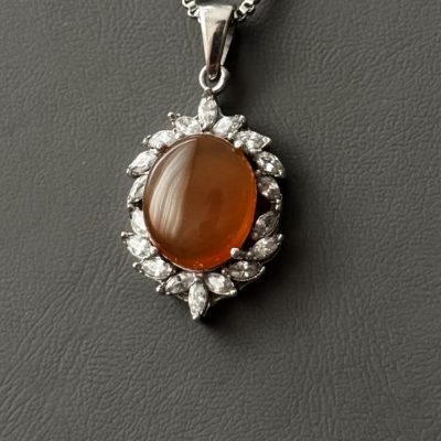 مدال عقیق یمنی زنانه